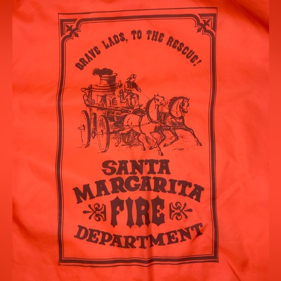 Vintage Santa Margarita Fire Department Button Up Windbreaker

Size XL - Picture 1 of 6